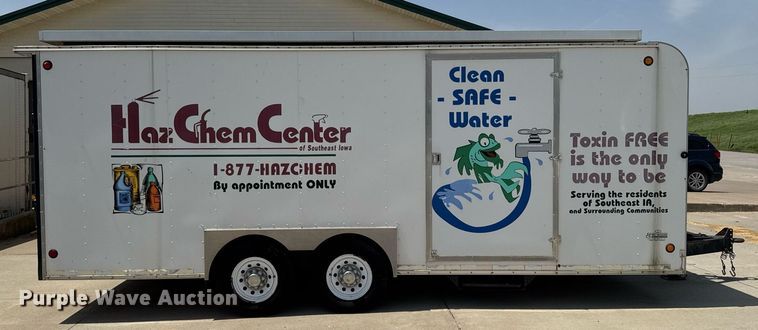 image for item DV2642 2001 Jensen J20 caravan enclosed cargo trailer