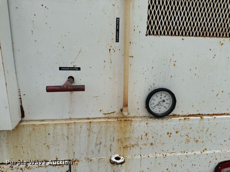 image for item DV2701 1993 Ford F700 sewer jetter truck