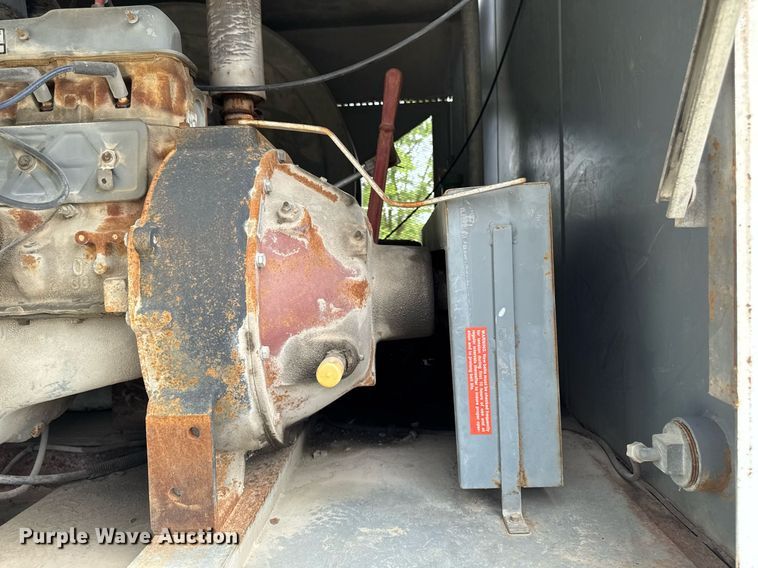 image for item DV2701 1993 Ford F700 sewer jetter truck