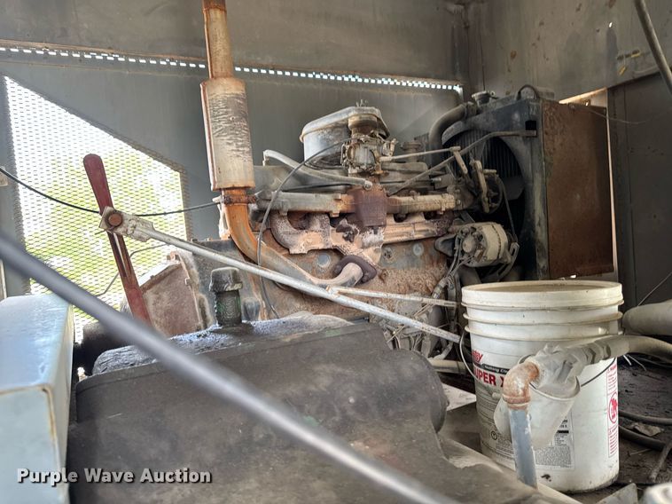 image for item DV2701 1993 Ford F700 sewer jetter truck