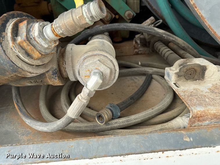 image for item DV2701 1993 Ford F700 sewer jetter truck