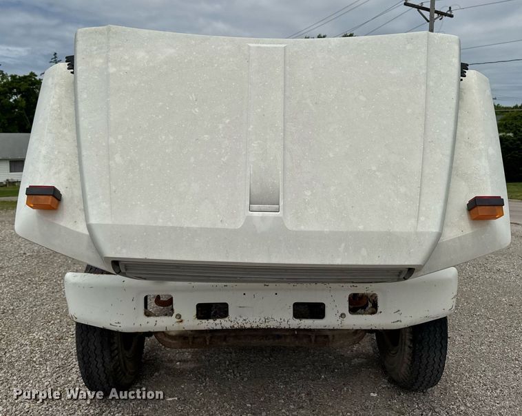 image for item DV2701 1993 Ford F700 sewer jetter truck