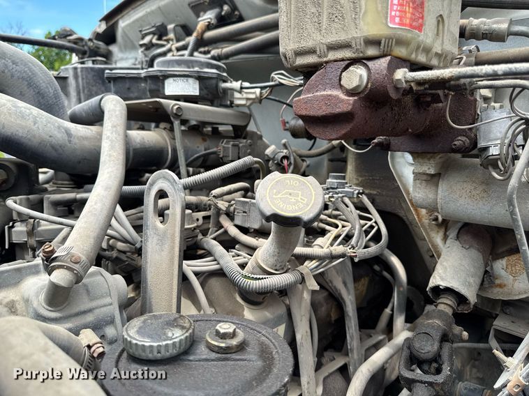 image for item DV2701 1993 Ford F700 sewer jetter truck