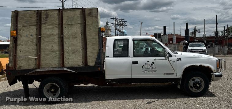 image for item DV2704 1993 Chevrolet Cheyenne 3500 Ext. Cab dump flatbed pickup truck