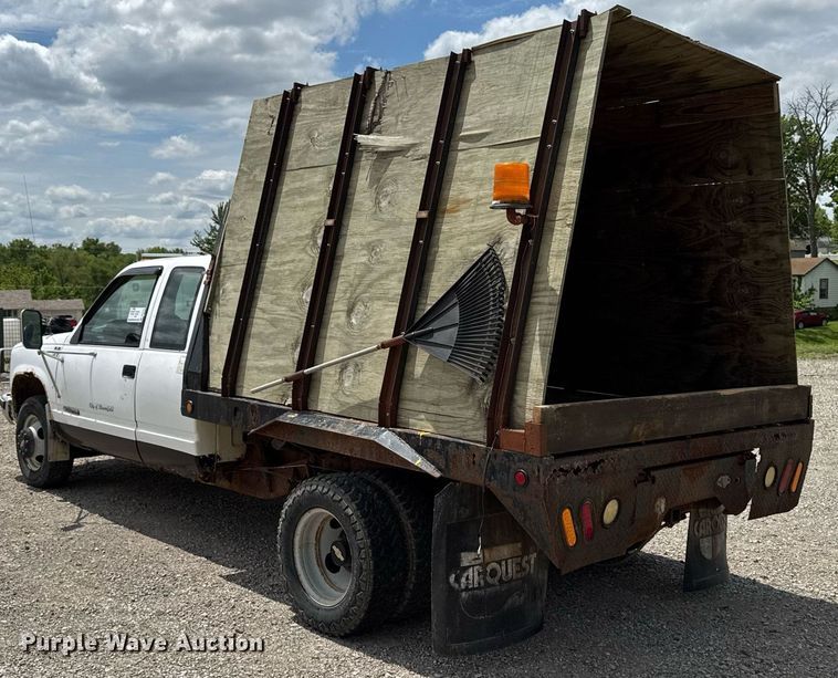 image for item DV2704 1993 Chevrolet Cheyenne 3500 Ext. Cab dump flatbed pickup truck