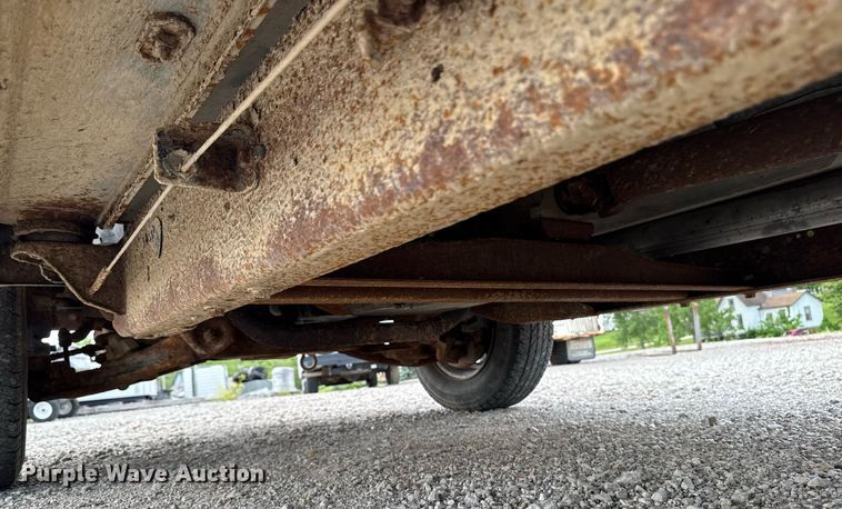 image for item DV2704 1993 Chevrolet Cheyenne 3500 Ext. Cab dump flatbed pickup truck