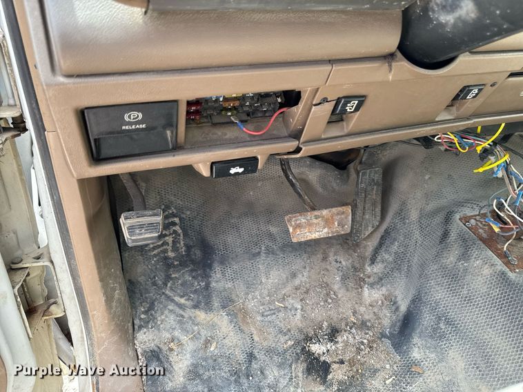 image for item DV2704 1993 Chevrolet Cheyenne 3500 Ext. Cab dump flatbed pickup truck