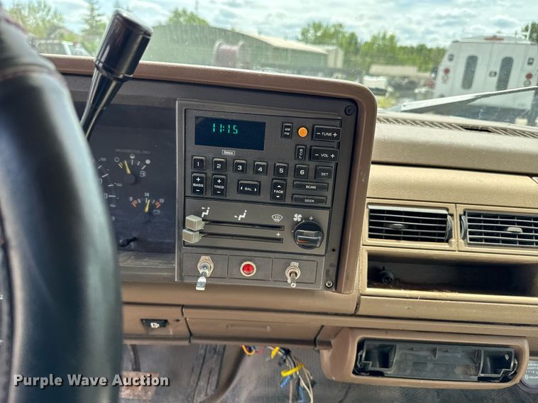 image for item DV2704 1993 Chevrolet Cheyenne 3500 Ext. Cab dump flatbed pickup truck