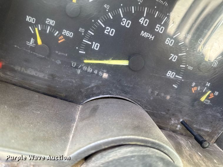 image for item DV2704 1993 Chevrolet Cheyenne 3500 Ext. Cab dump flatbed pickup truck