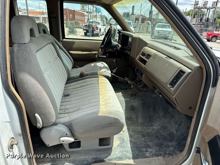 image for item DV2704 1993 Chevrolet Cheyenne 3500 Ext. Cab dump flatbed pickup truck