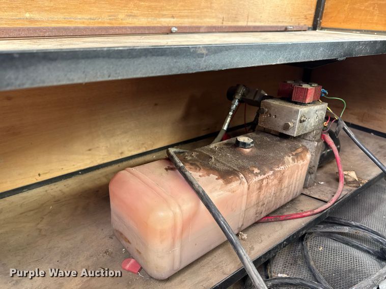 image for item DV2704 1993 Chevrolet Cheyenne 3500 Ext. Cab dump flatbed pickup truck