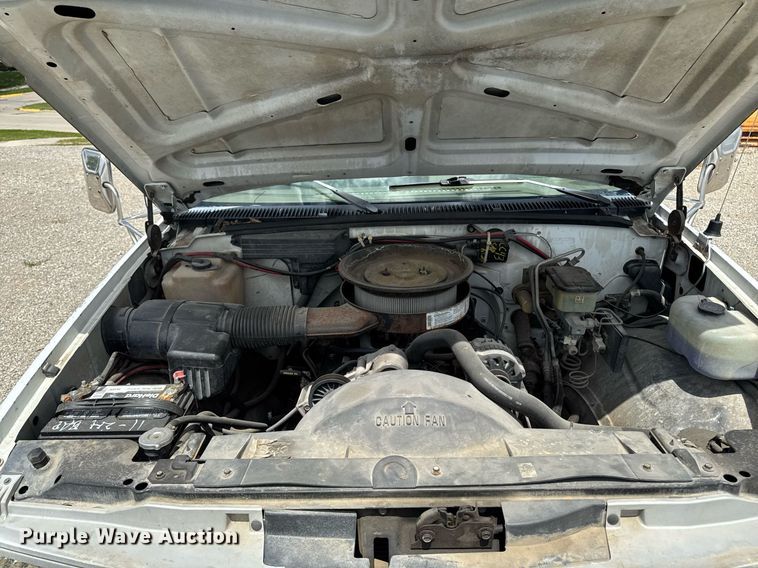 image for item DV2704 1993 Chevrolet Cheyenne 3500 Ext. Cab dump flatbed pickup truck