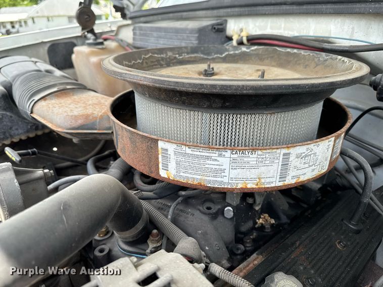 image for item DV2704 1993 Chevrolet Cheyenne 3500 Ext. Cab dump flatbed pickup truck