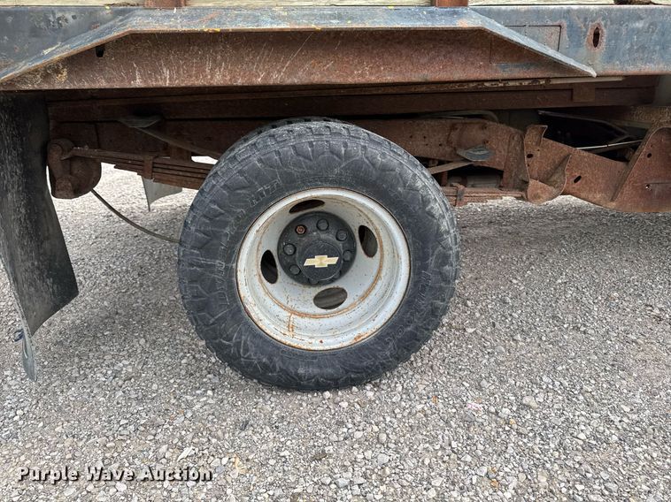 image for item DV2704 1993 Chevrolet Cheyenne 3500 Ext. Cab dump flatbed pickup truck