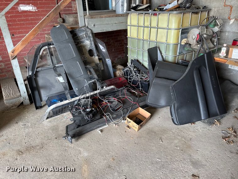 image for item DV2705 Emergency parts