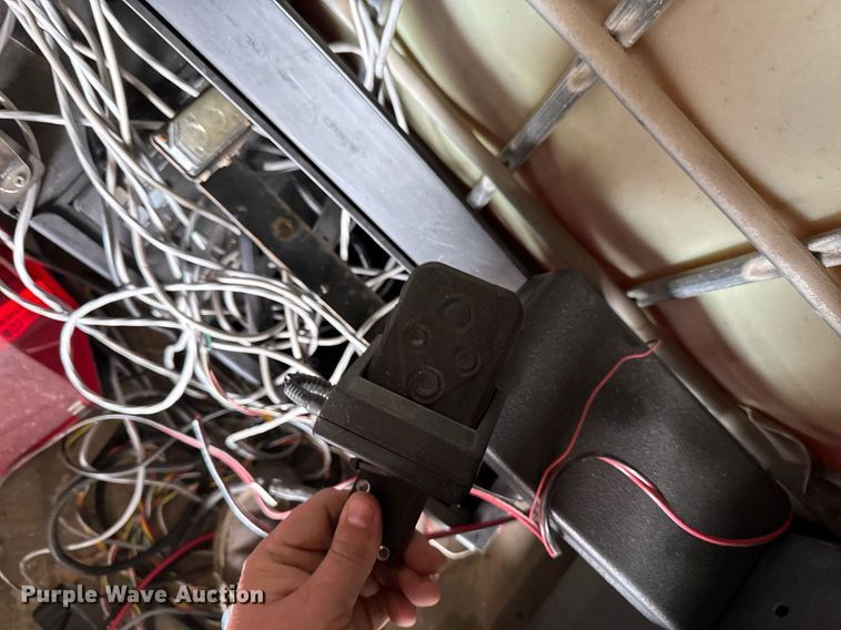 image for item DV2705 Emergency parts