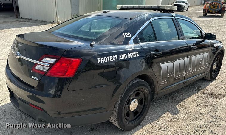 image for item DV4045 2017 Ford Taurus Police Interceptor  