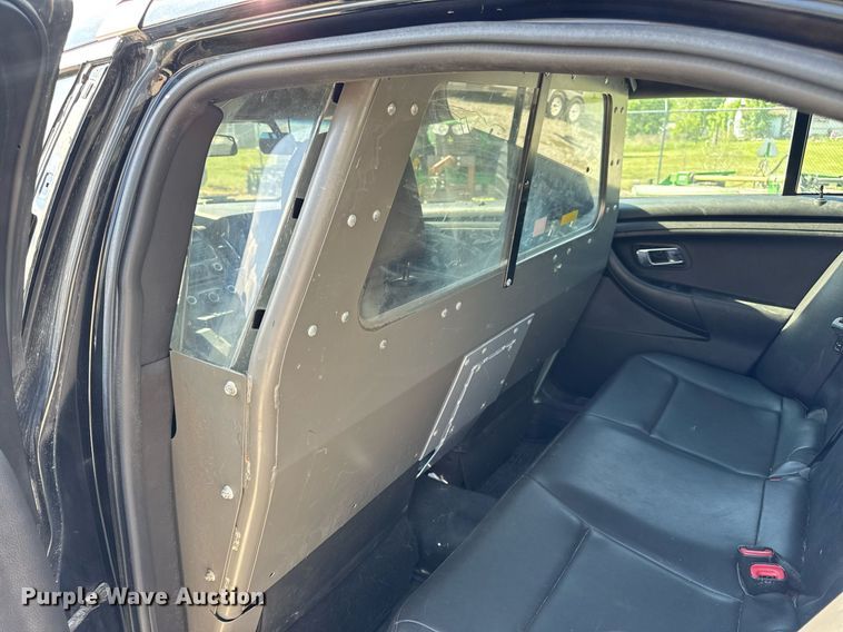 image for item DV4045 2017 Ford Taurus Police Interceptor  