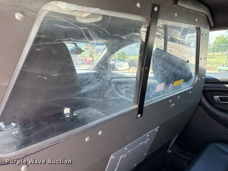 image for item DV4045 2017 Ford Taurus Police Interceptor  