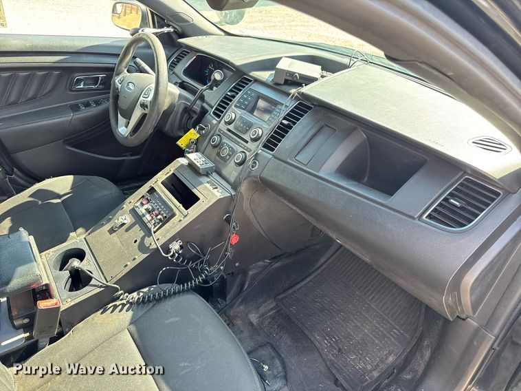 image for item DV4045 2017 Ford Taurus Police Interceptor  