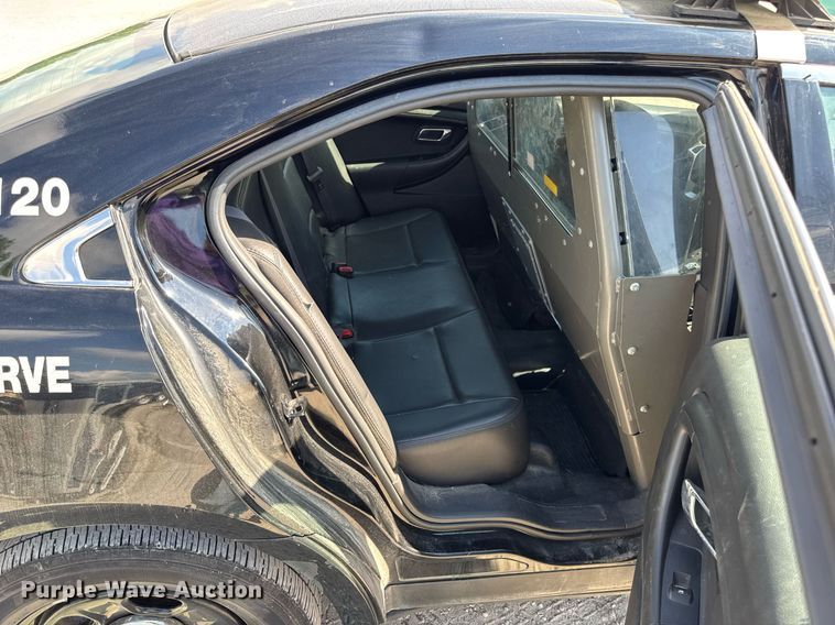 image for item DV4045 2017 Ford Taurus Police Interceptor  