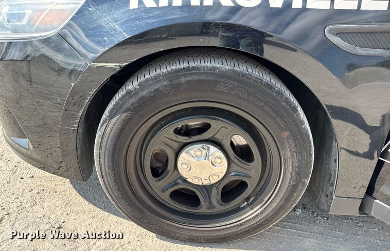 image for item DV4045 2017 Ford Taurus Police Interceptor  