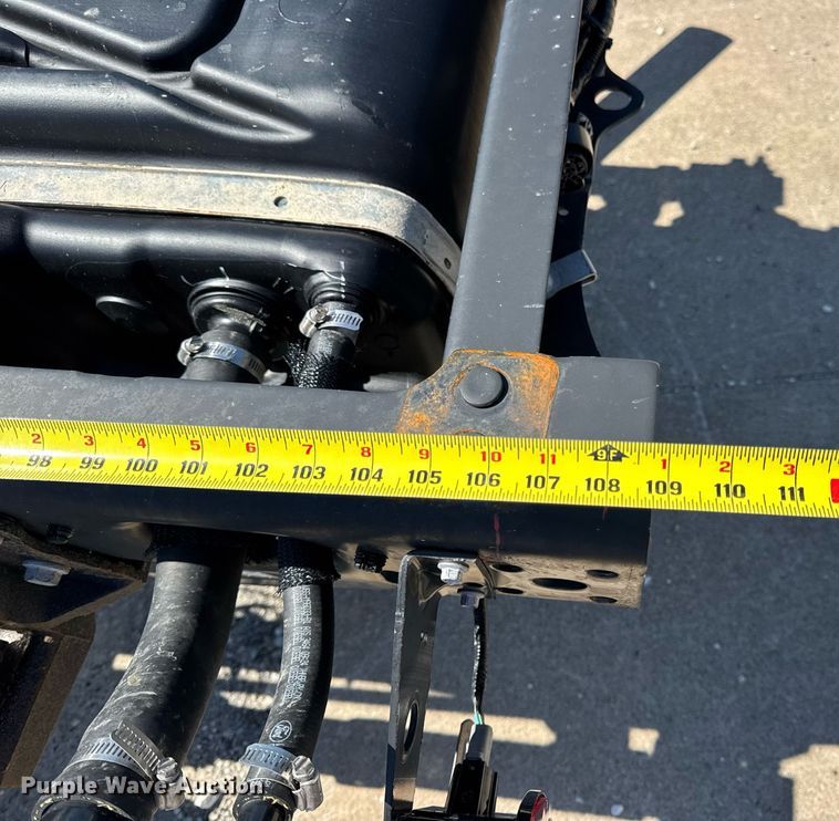 image for item DV4062 2022 Ford F450 Super Duty XL truck cab and chassis