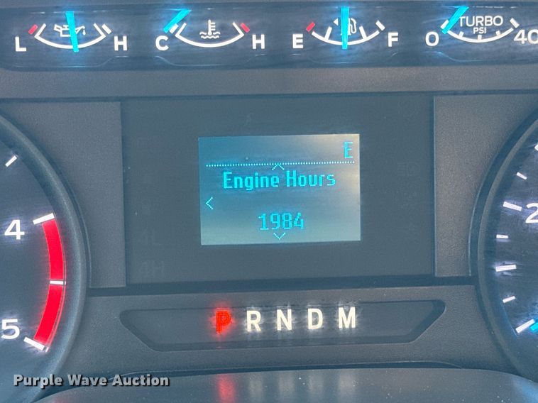 image for item DV4062 2022 Ford F450 Super Duty XL truck cab and chassis