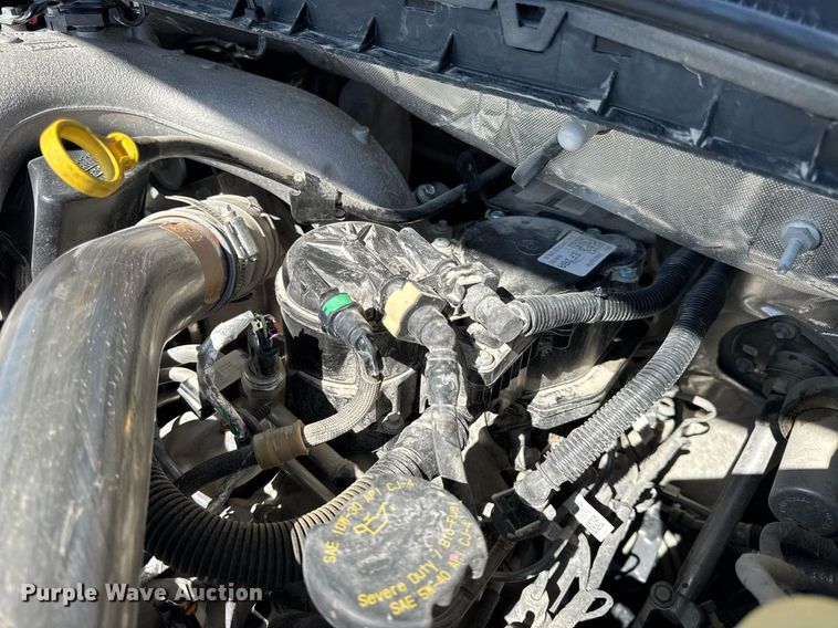 image for item DV4062 2022 Ford F450 Super Duty XL truck cab and chassis