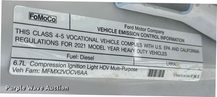 image for item DV4062 2022 Ford F450 Super Duty XL truck cab and chassis