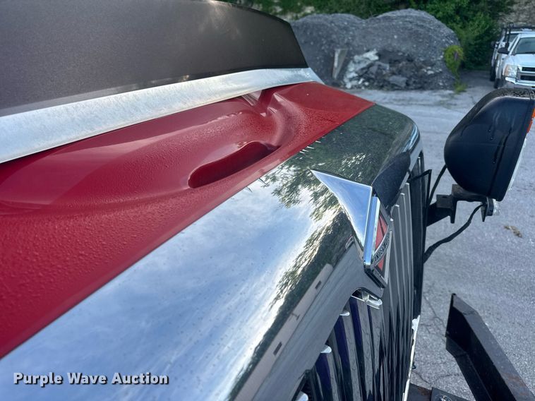 image for item DV4070 2006 International 7400 dump truck