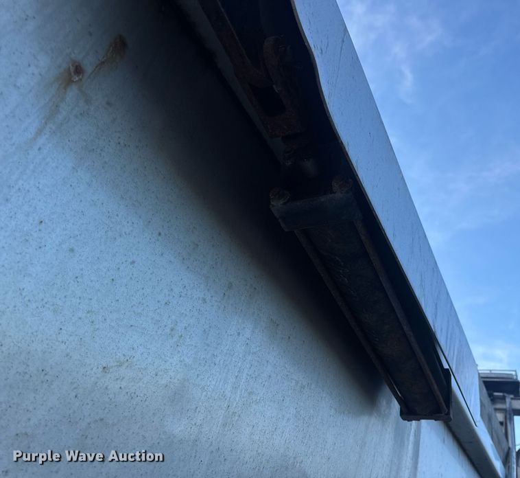 image for item DV4070 2006 International 7400 dump truck