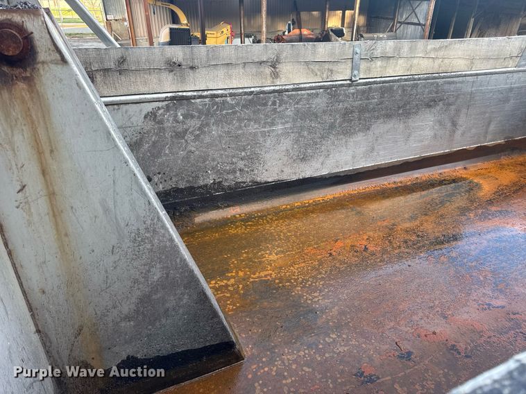 image for item DV4070 2006 International 7400 dump truck