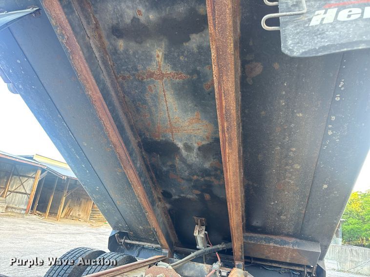 image for item DV4070 2006 International 7400 dump truck