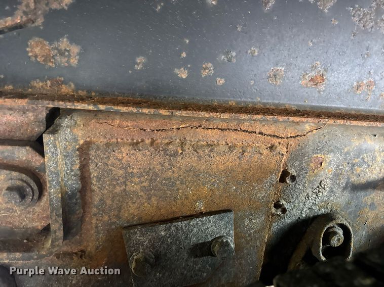 image for item DV4070 2006 International 7400 dump truck