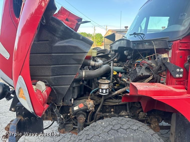 image for item DV4070 2006 International 7400 dump truck