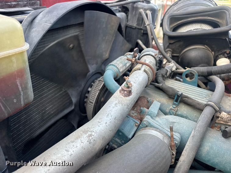 image for item DV4070 2006 International 7400 dump truck