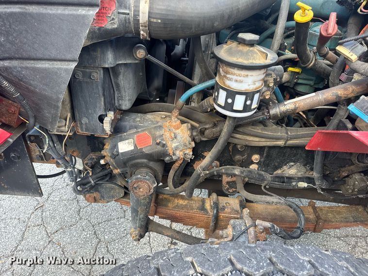 image for item DV4070 2006 International 7400 dump truck