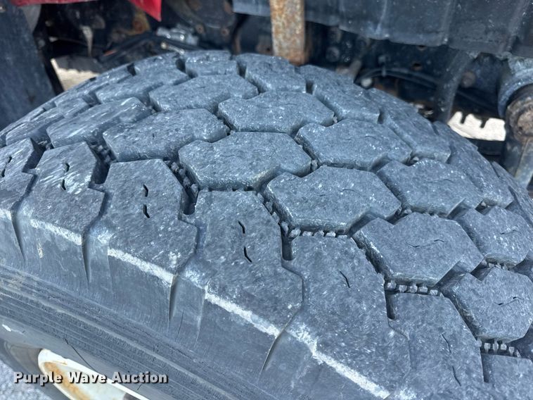 image for item DV4070 2006 International 7400 dump truck