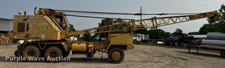image for item DV4129 1988 Little Giant 48 crane