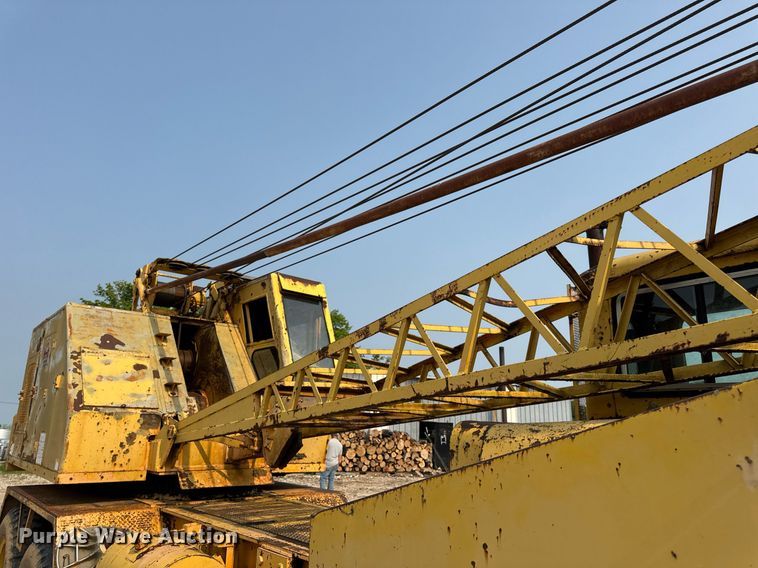 image for item DV4129 1988 Little Giant 48 crane