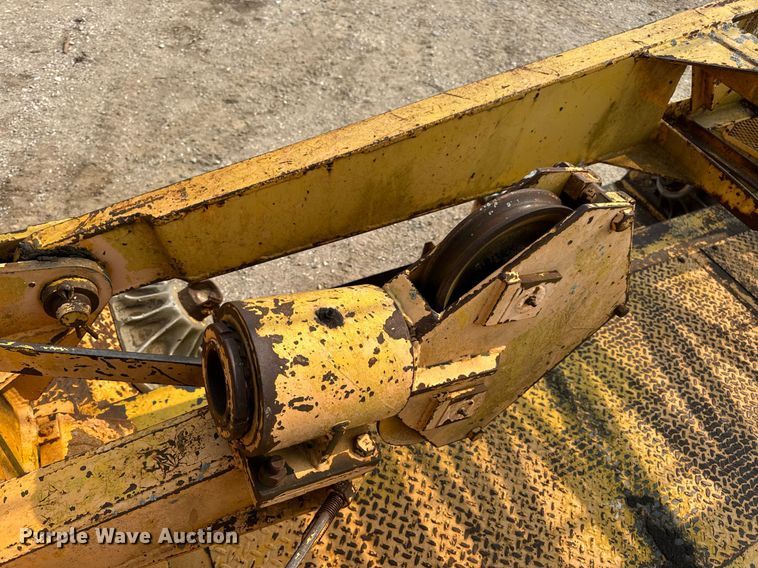 image for item DV4129 1988 Little Giant 48 crane