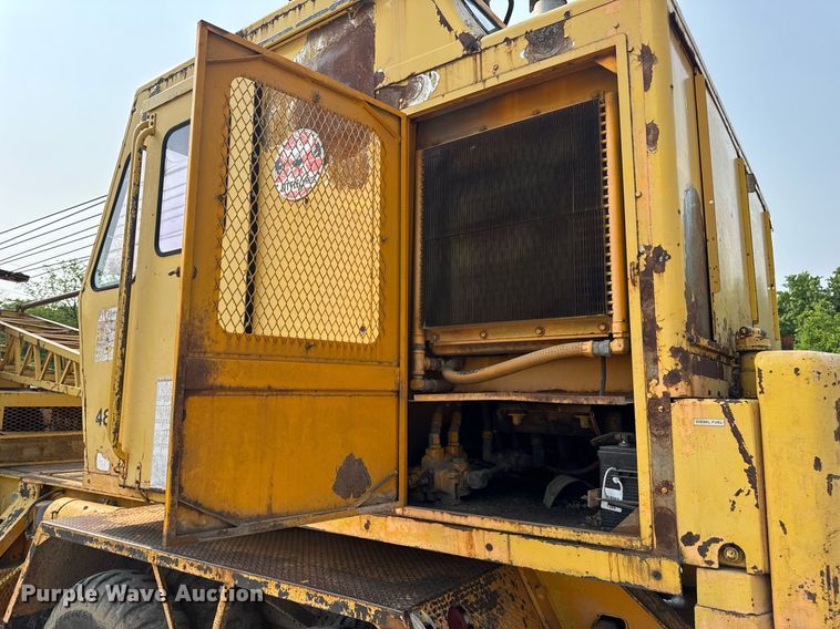 image for item DV4129 1988 Little Giant 48 crane