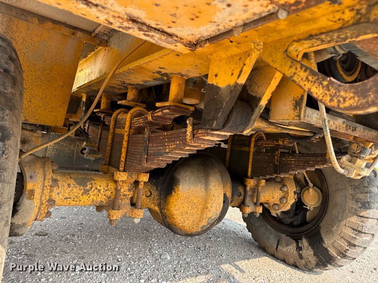 image for item DV4129 1988 Little Giant 48 crane