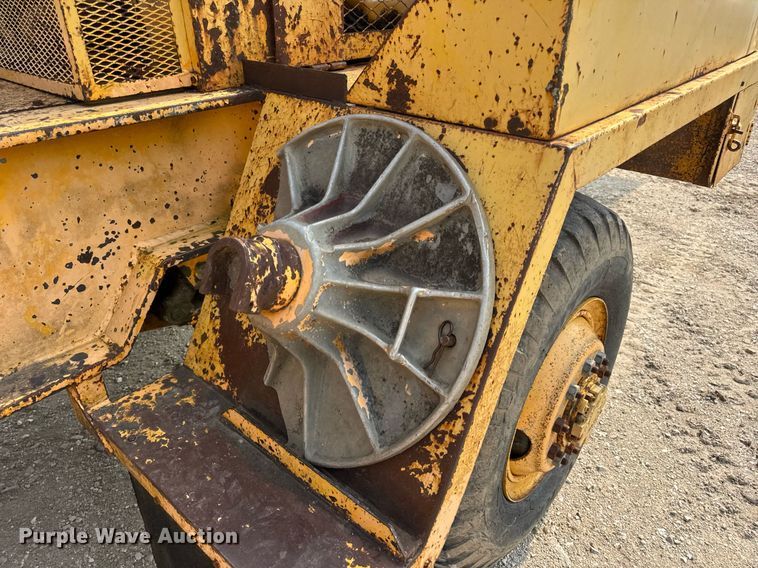 image for item DV4129 1988 Little Giant 48 crane