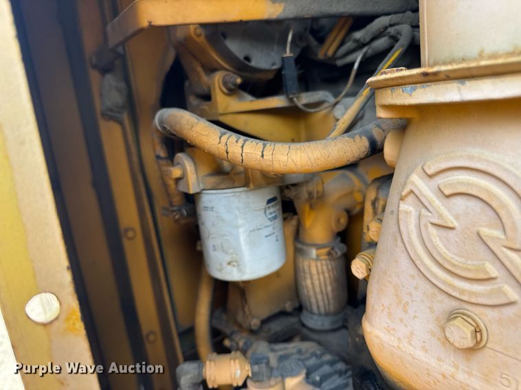 image for item DV4129 1988 Little Giant 48 crane