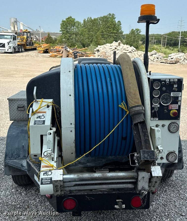 image for item DV4130 2016 O'Brien 7040-SC sewer jetter trailer