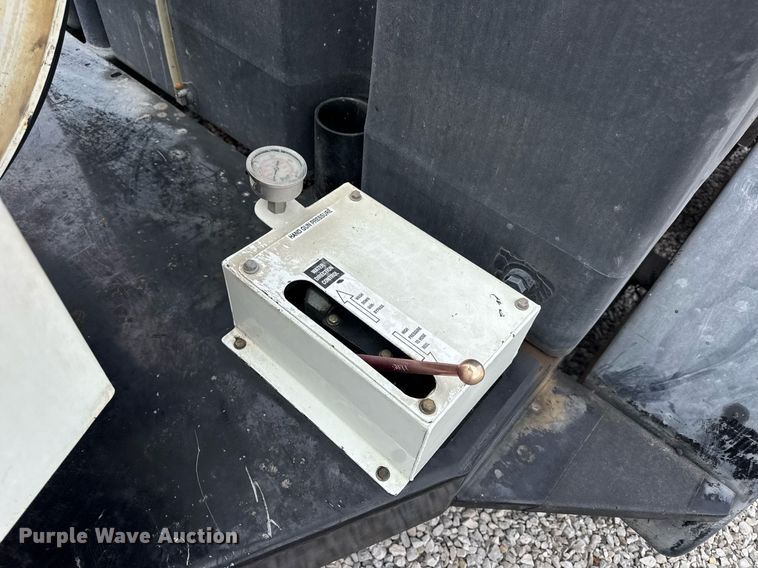 image for item DV4130 2016 O'Brien 7040-SC sewer jetter trailer