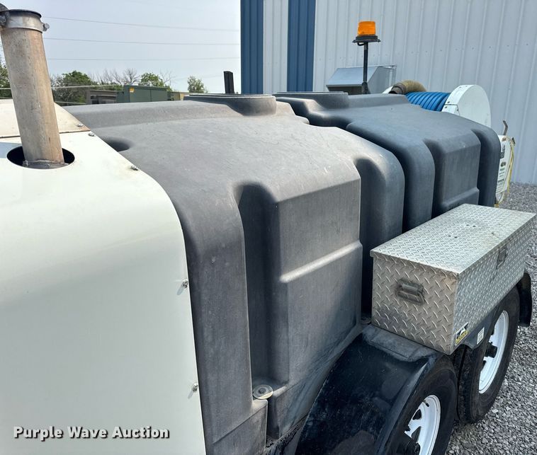 image for item DV4130 2016 O'Brien 7040-SC sewer jetter trailer