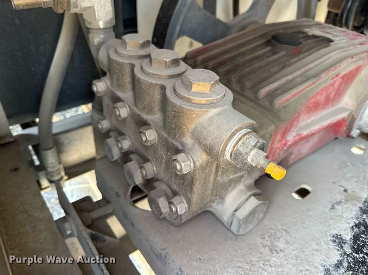 image for item DV4130 2016 O'Brien 7040-SC sewer jetter trailer